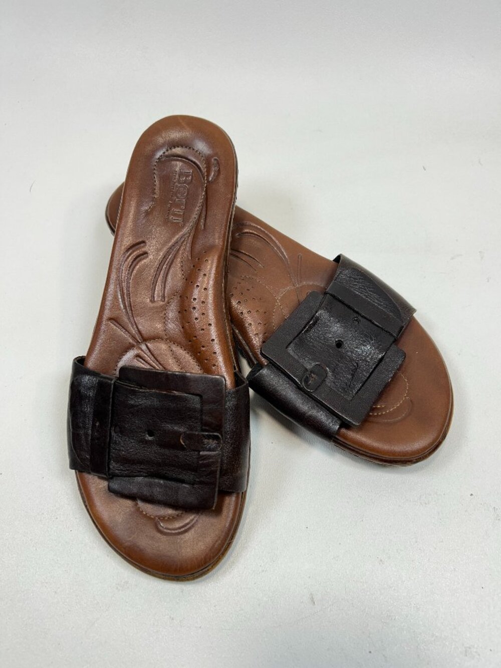 BORN Sandals Brown 9M/40 Elizabeth Buckle Leather Slides Bohemian Beach W61539